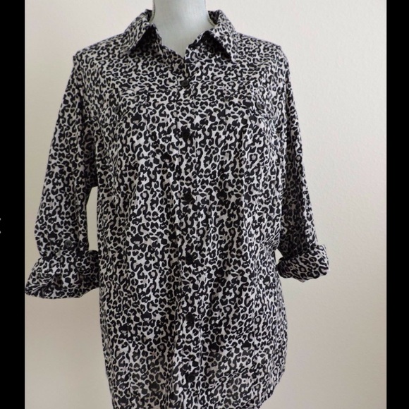 Style & Co Button Down Animal Print Shirt 16W - Picture 8 of 8